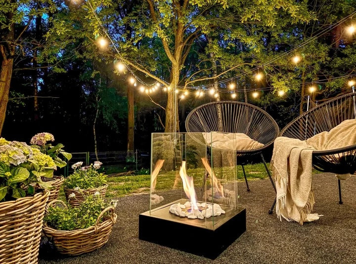 SUNSET GARDEN svart
