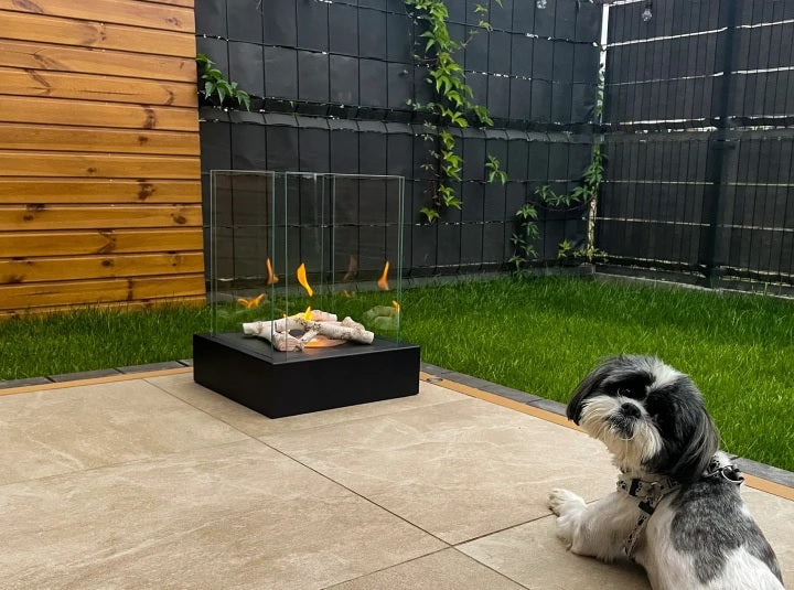 SUNSET GARDEN svart